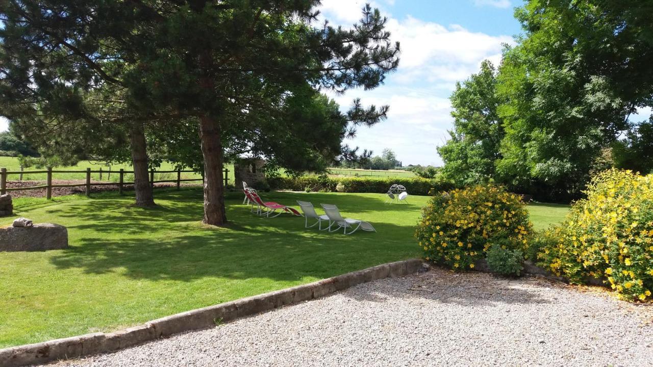 Manoir De La Ville Marie Hirel Eksteriør bilde